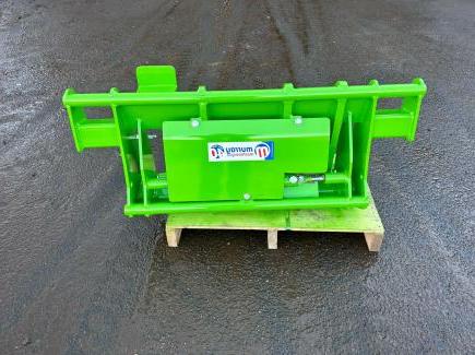 Merlo to Euro quick hitch adaptor complete with hydraulic locking